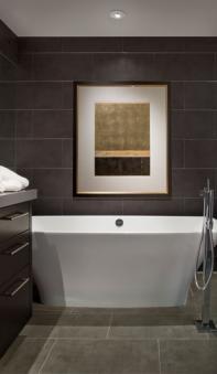 Reitman-05b-Master-Bath-Art