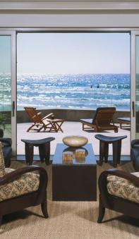 Knappenberger-Beach-House-01-Living